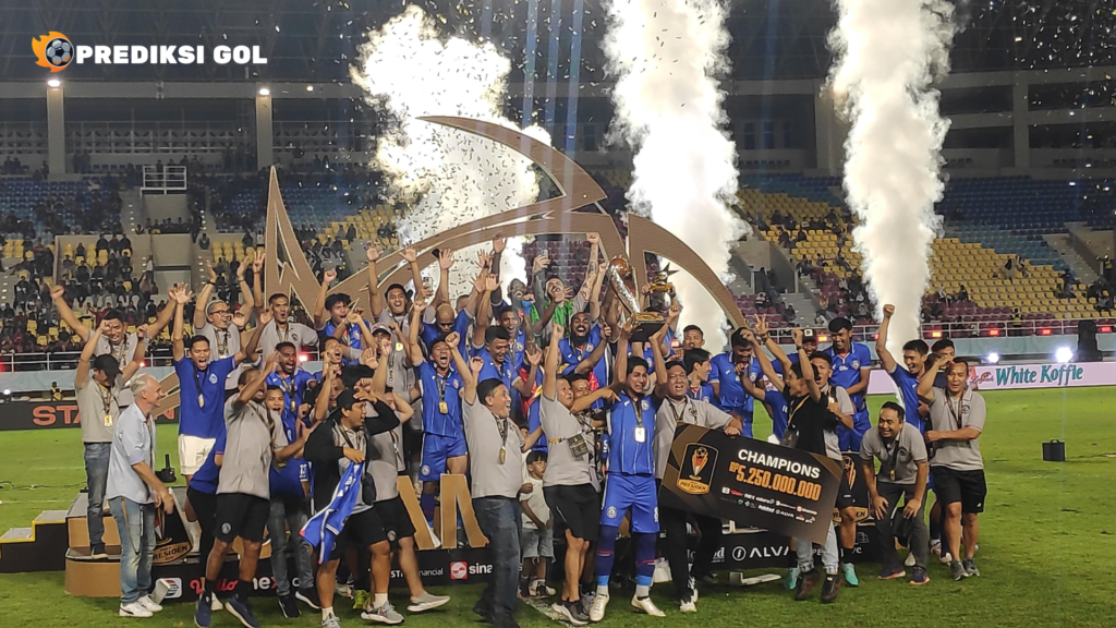 Arema Juara Piala Presiden